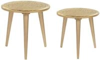 Beliani Set von 2 Beistelltischen aus Mangoholz mit geschnitztem Blumenmuster...