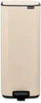 Brabantia Bo Treteimer 30 L (beige), platzsparender Mini M&uuml;lleimer mit