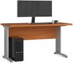 AKORD | Schreibtisch | Computer-Schreibtisch mit Metallf&uuml;&szlig;en | 135 cm Breit 