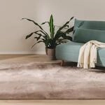 benuta Basic Kunstfaser Fellteppich Furry - Taupe 140x200 cm - Weicher
