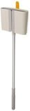 Joseph Joseph CleanTech Wandmontierter, Besen mit langem verstellbar Stiel und