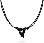 s.Oliver Herren Necklace - Halskette aus Echtleder mit Haifischzahn-Anh&auml;nger - IP