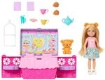 Barbie Club Chelsea Teeparty-Puppe und verwandelbares Spielset | Blonde kleine Puppe,