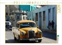 Puzzle &middot; Der Oldtimer Mercedes 180 unterwegs in Havanna | 1000 Teile &middot; Lege-Gr&ouml;&szlig;e