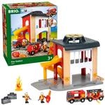 BRIO World 33833 Gro&szlig;e Feuerwehr Station - Feuerwache mit Feuerwehr-Einsatzfahrzeug