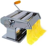 Nudelmaschine aus verchromten Metall