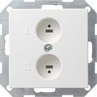 Gira 040227 &ndash; Socket-Outlets