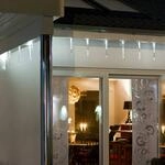 Konstsmide LED Leuchtst&auml;be Lichtervorhang, 6 St&auml;be, funkelnder Schneeeffekt, 60