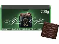 NESTLÉ AFTER EIGHT, hauchdünne Schokoladen-Täfelchen aus dunkler Schokolade mit