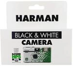 Ilford HP5 + Einwegkamera mit Blitz, Wei&szlig; und Schwarz