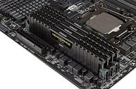Corsair Vengeance 32 GB, DDR4, 3200 MHz, Schwarz, 4 x 8 GB