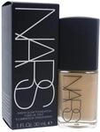 NARS cosmetics Sheer Glow Foundation - Fiji (Light 5 - Light with Yellow Undertone)