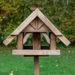 VOSS.garden Vogelhaus Herte, mit Standfu&szlig; und Futter-Schornstein, ganzj&auml;hrig
