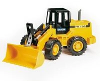 bruder 02425 - Gelenkradlader FR 130 - 1:16 Fahrzeug, Frontschaufel, Baustelle,