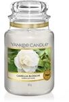 Yankee Candle Duftkerze im Glas (gro&szlig;) | Camellia Blossom | Brenndauer bis zu 150
