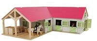 Kids Globe Farming Reiterhof rosa Bauernhof Pferdestall Holz 1:24 mit 3 Boxen,