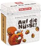 Game Factory 646273 Auf die N&uuml;sse, das knackige W&uuml;rfelspiel, Mini-Spiel in