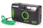 Ilford Harman Wiederverwendbare motorisierte Kamera mit Blitz und HP5+ 35 mm 36