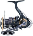 Daiwa 20 Legalis LT 5000-C - Rolle Spinnrolle, Angelrolle f&uuml;r das Angeln auf Hechte,