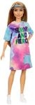 Barbie GRB51 - Fashionista Puppe mit Tie Dye Kleid, Spielzeug f&uuml;r Kinder ab 3 Jahren