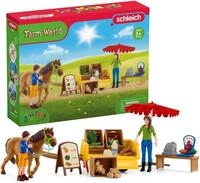 Schleich Farm World | Mobiler Farm Stand 42528 | Set mit Figuren, vielen Funktionen