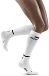 CEP - THE RUN COMPRESSION SOCKS TALL f&uuml;r Damen | Lange Laufsocken in wei&szlig; mit