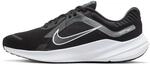 Nike Herren Quest 5 Sneaker, Black/White-Smoke Grey-DK Smoke Grey, 40.5 EU