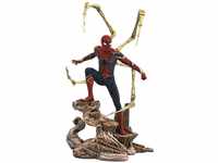 Marvel Diamond Select Toys Gallery: Avengers Infinity War - Iron Spider-Man PVC