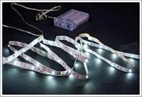 LED Stripe 3m mit 90 LED - kaltwei&szlig; - Batterie betrieben - Individuell k&uuml;rzbar nach