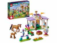 LEGO Friends Reitschule Set mit 2 Spielzeug-Pferden, Aliya und Mia Mini-Puppen,