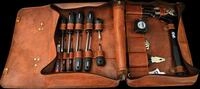 MAN 29048 - Werkezeugtasche, Leder, 24-teilig