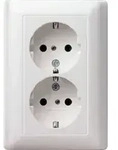 Gira SCHUKO-Doppelsteckdose Abdeckrahmen System 55 E22 reinweiss gl&auml;nzend 078303