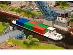 H0 Flussfrachter mit Containern