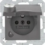Berker Steckdose m. Erdstift 6768111606