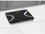 Wenko Analysewaage LED Bluetooth Glas 30 x 2.1 x 26 cm Schwarz