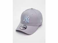 New Era League Essential 9FORTY York Yankees Snapback Cap