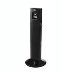 Standascher Rubbermaid Metropolitan Schwarz mit Ausdr&uuml;ckplatten aus Edelstahl...