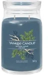 YANKEE CANDLE Gro&szlig;e Signature Kerze BAYSIDE CEDAR 567 g Duftkerze