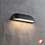 L&auml;ngliche mattschwarze Au&szlig;enwandleuchte FRONT 26 in schlichtem Design