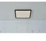 Eleganz f&uuml;rs Badezimmer eckige Flache LED-Deckenleuchte schaltbar schwarz