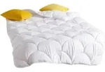 Traumschlaf Basic Faser Ganzjahresdecke medium, F&uuml;llung: 100% Polyester 200x220 cm -