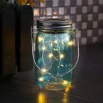 LED Solar Glas - Windlicht - mit Drahtlichterkette - Lichtsensor - H: 14cm - D: 8cm -