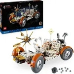 LEGO Technic NASA Apollo Lunar Roving Vehicle (LRV), Modell eines Mondrovers f&uuml;r