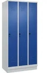 C+P Spind Classic PLUS, Sockel, 3 Abteile, 1950x900x500mm, 7035/5010 Verschluss