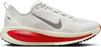 Nike HM6803-001-11, Nike Vomero 18 Laufschuhe Grau EU 45 Mann Grau EU 45 Herren