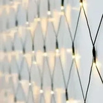 1.03 LED Lichternetz 1,5 x 1,5m - 100 LEDs - mit Batteriefach