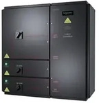 APC SYMMETRA PX 96/160 kW WANDMONTIERBARE SCHALTTAFEL MIT WARTUNGS-BYPASS, 400 V, 400