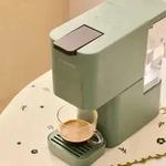 THERA STUDIO - Mehrkapsel-Express-Kaffeemaschine und gemahlener Kaffee