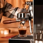 Cecotec Barista-Kaffeemaschine Baristeo Classic - Schwarz
