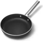 24 cm gro&szlig;e, mattschwarze bratpfannen Smeg FPF2402BLM - Schwarz